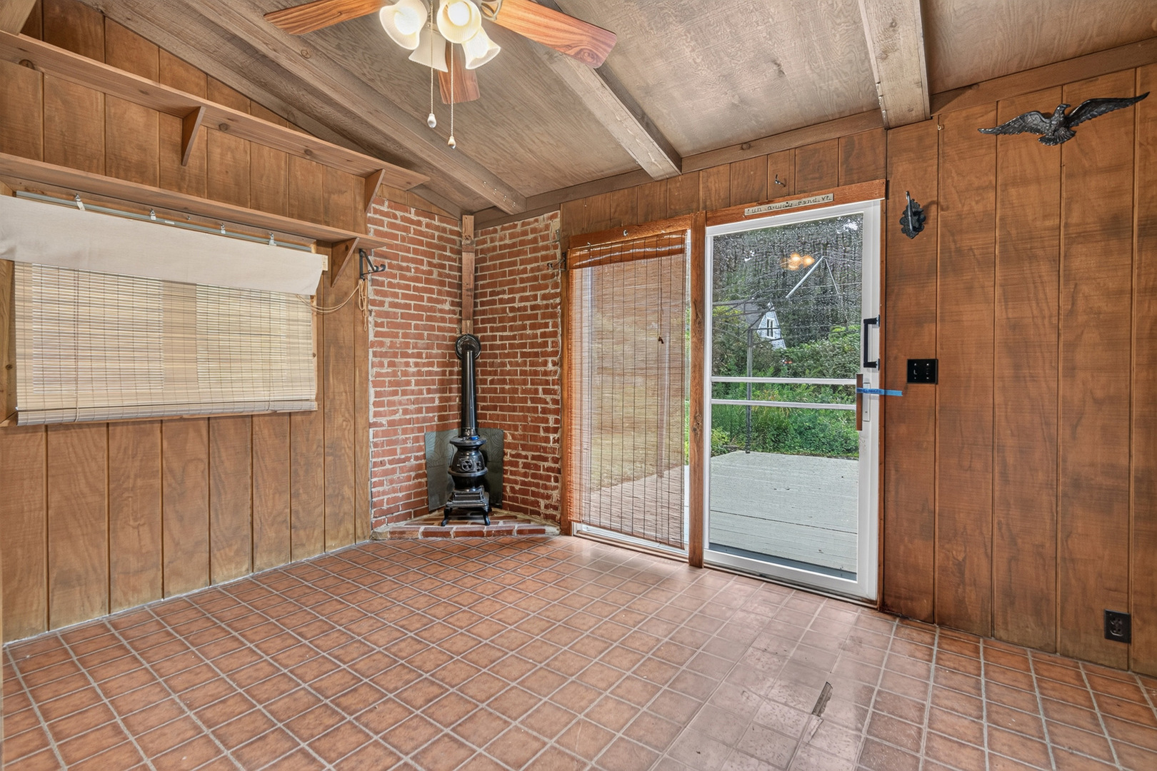 474 Sunset Drive Property Photo 10