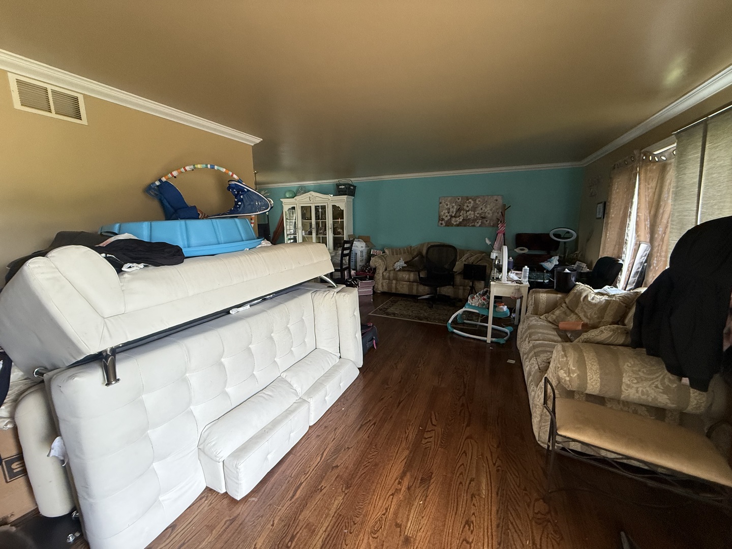 15226 Oxford Drive Property Photo 6