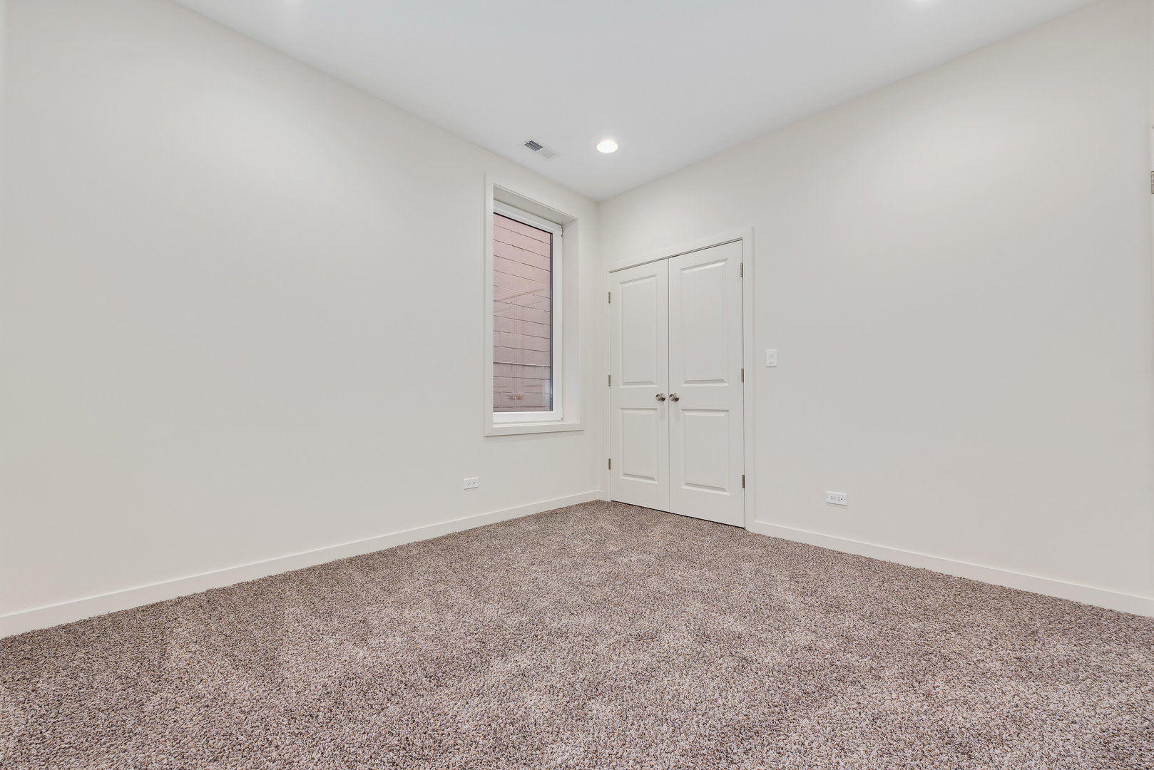 2824 W Van Buren Street 303 Property Photo 10