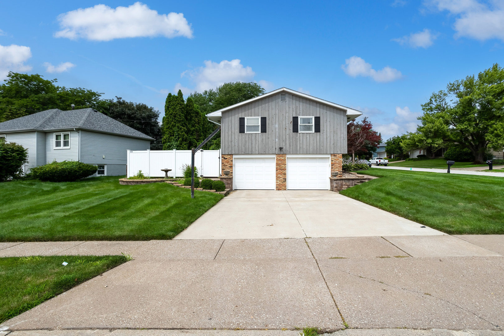 1319 Denniston Avenue Property Photo 4