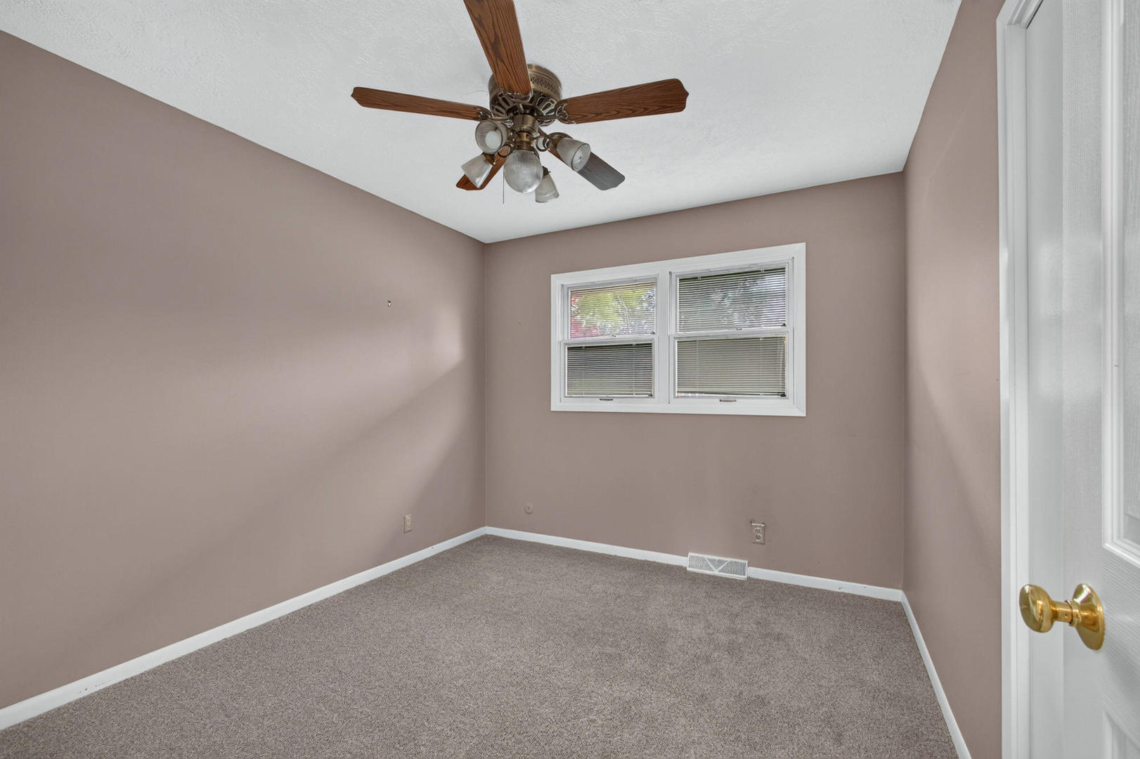 1319 Denniston Avenue Property Photo 18
