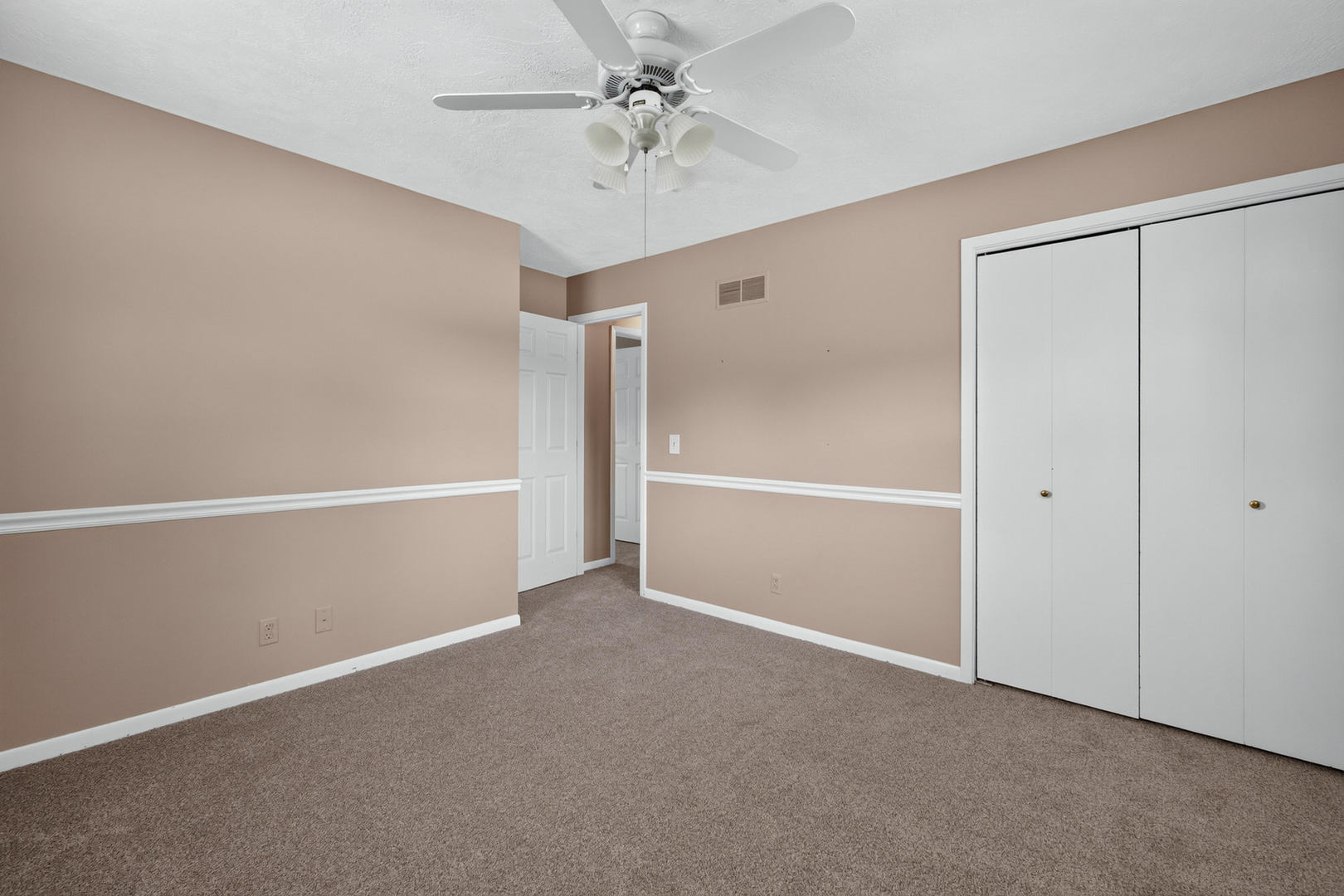 1319 Denniston Avenue Property Photo 20