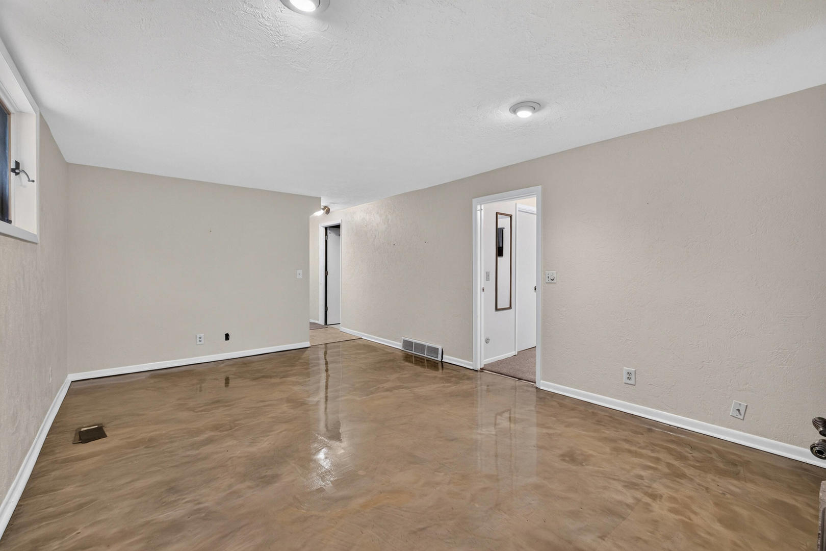 1319 Denniston Avenue Property Photo 28