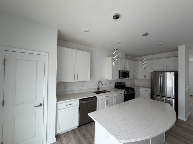 1602 Neubauer Circle 1203 Property Photo 3