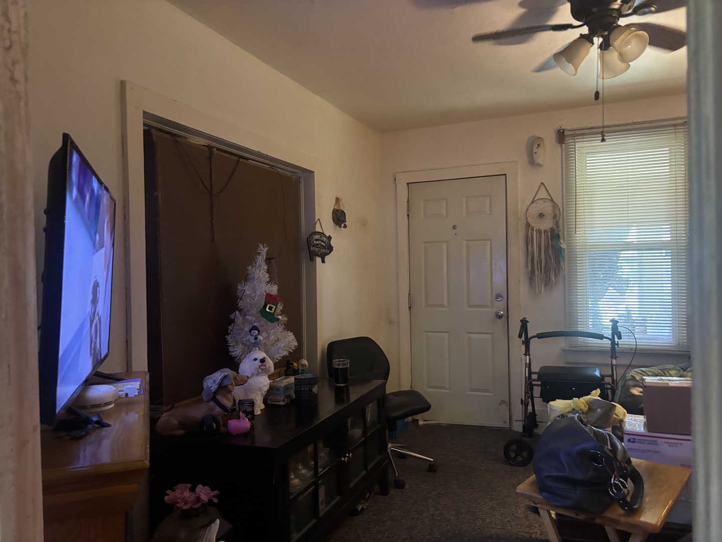 747 20th Street Property Photo 3