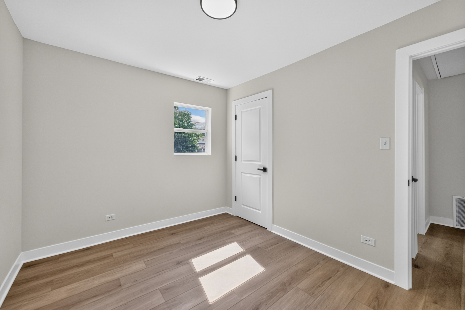 213 May Street Property Photo 20