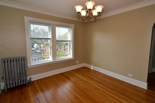 6326 N Artesian Avenue 3r Property Photo 5