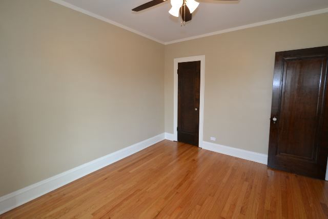 6326 N Artesian Avenue 3r Property Photo 15