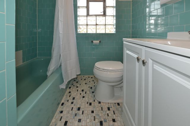 6326 N Artesian Avenue 3r Property Photo 18