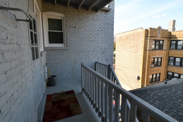 6326 N Artesian Avenue 3r Property Photo 20