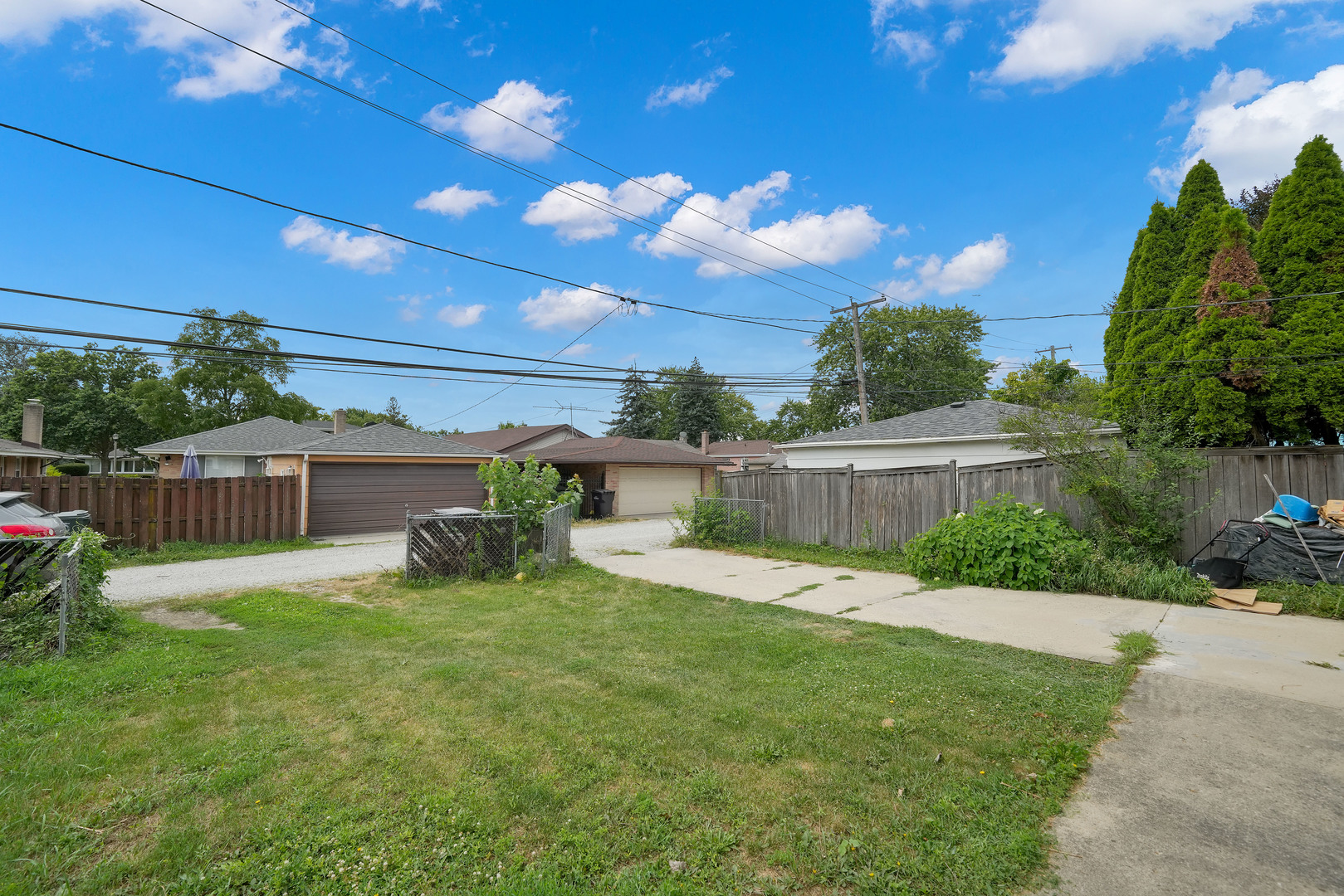 5141 Touhy Avenue Property Photo 3