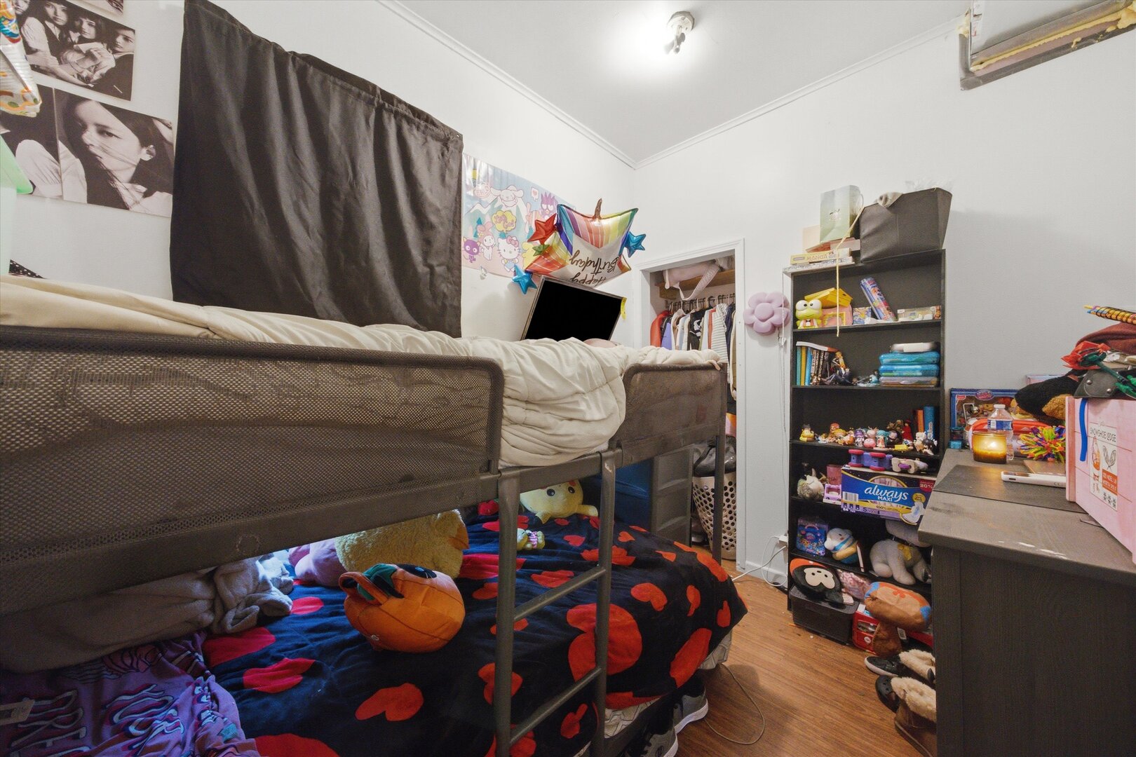 1300 N Monticello Avenue Property Photo 11