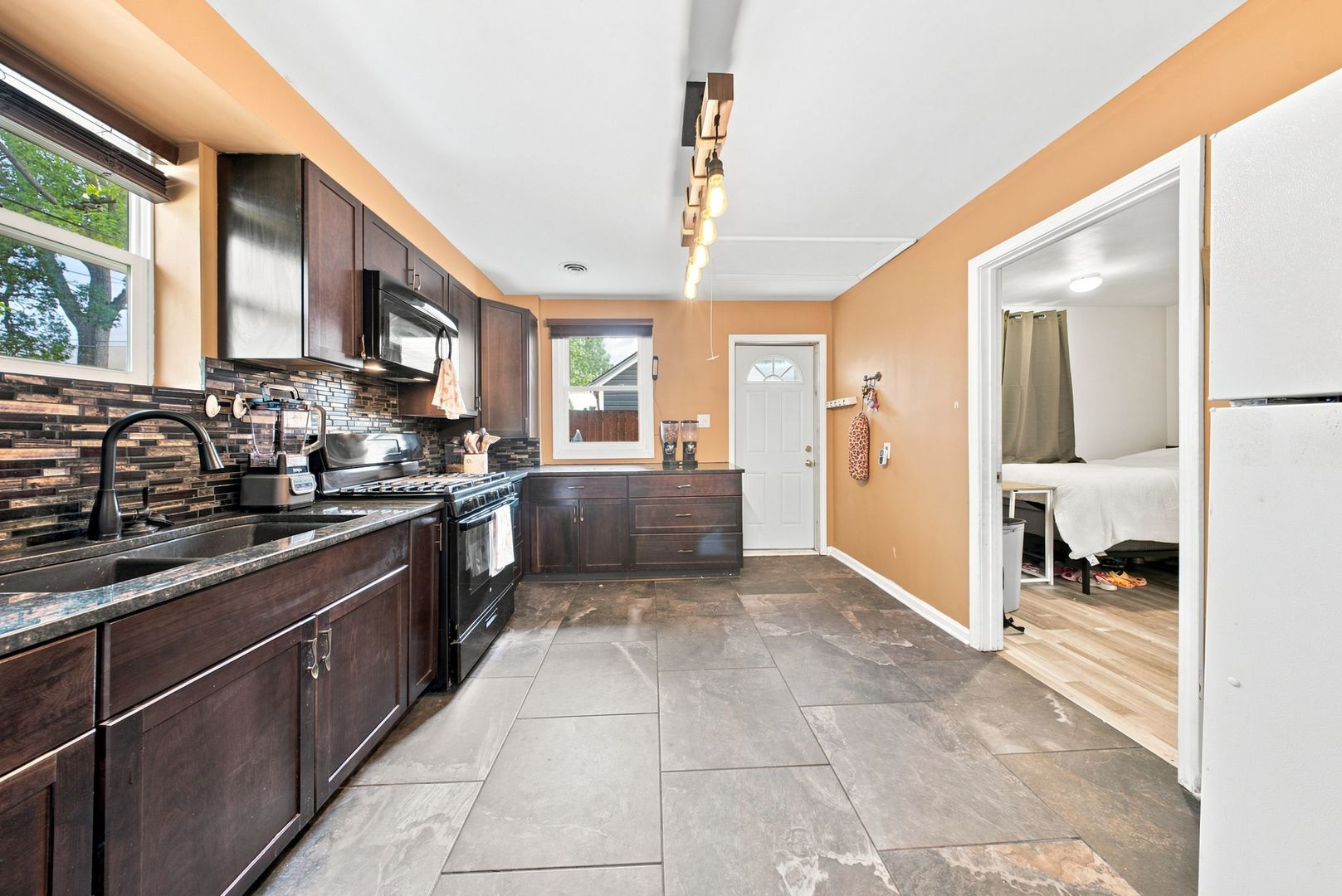 12705226 Property Photo 6