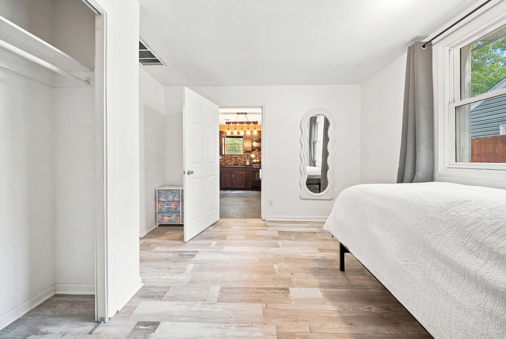 12705226 Property Photo 10