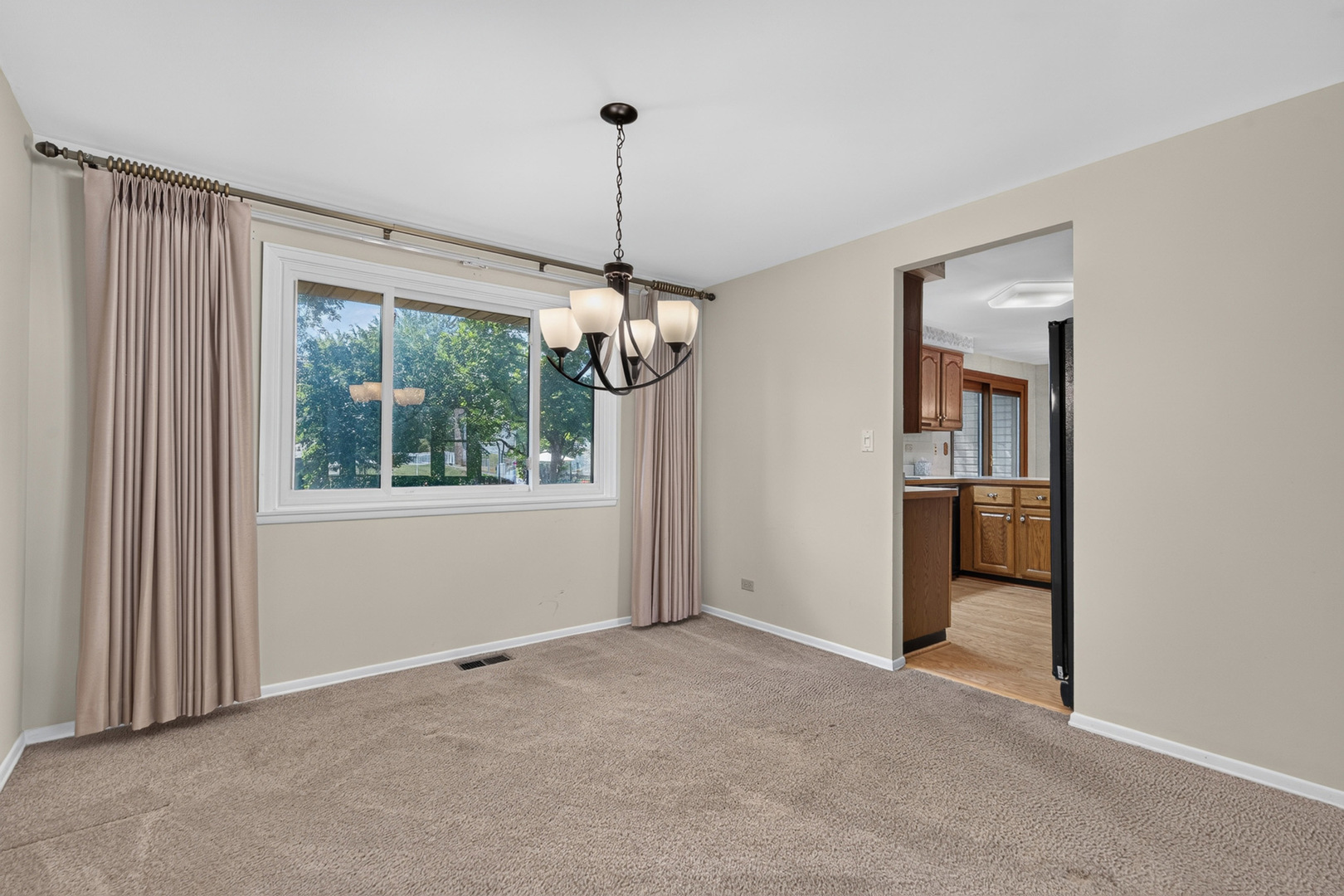 12705228 Property Photo 9