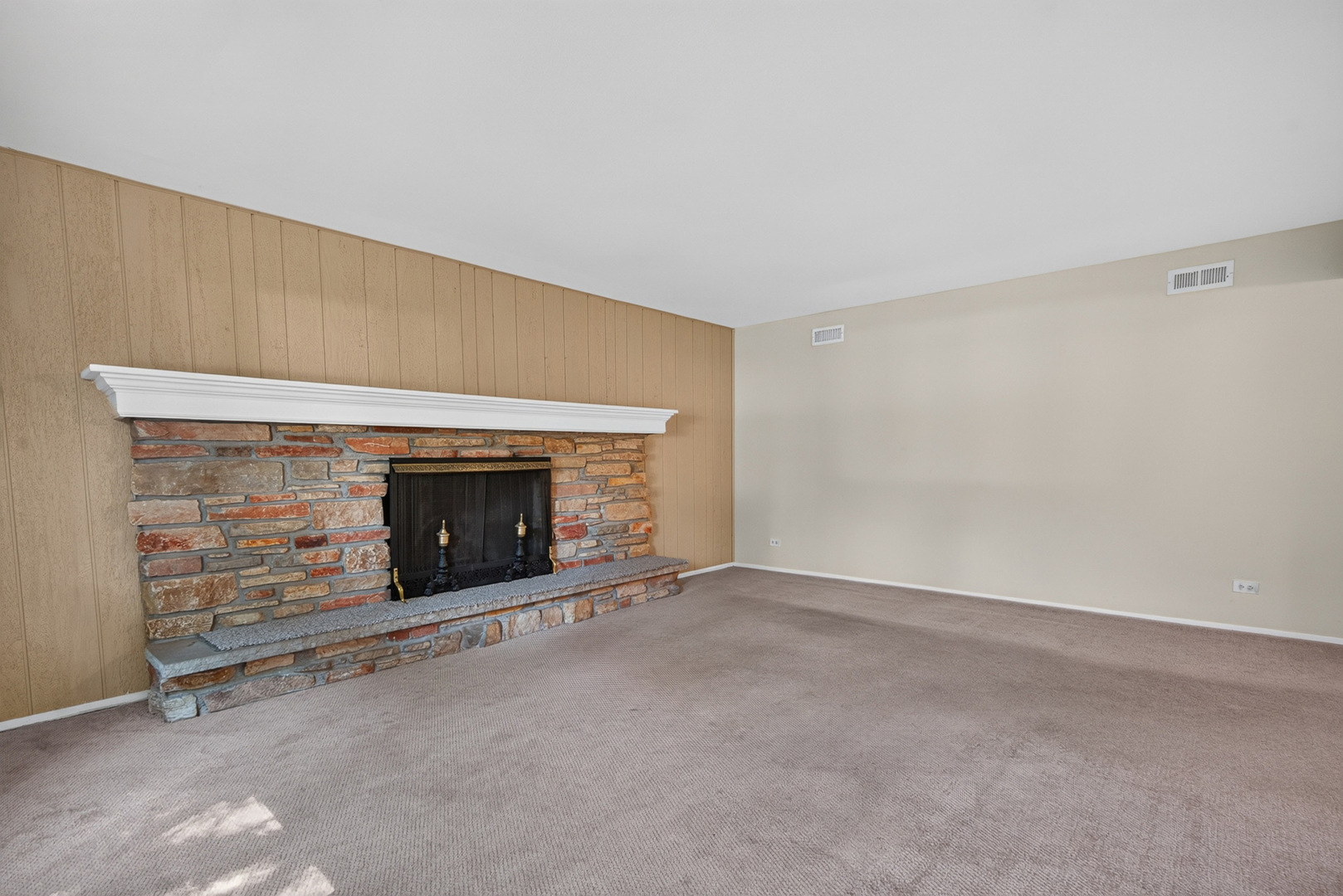 12705228 Property Photo 16