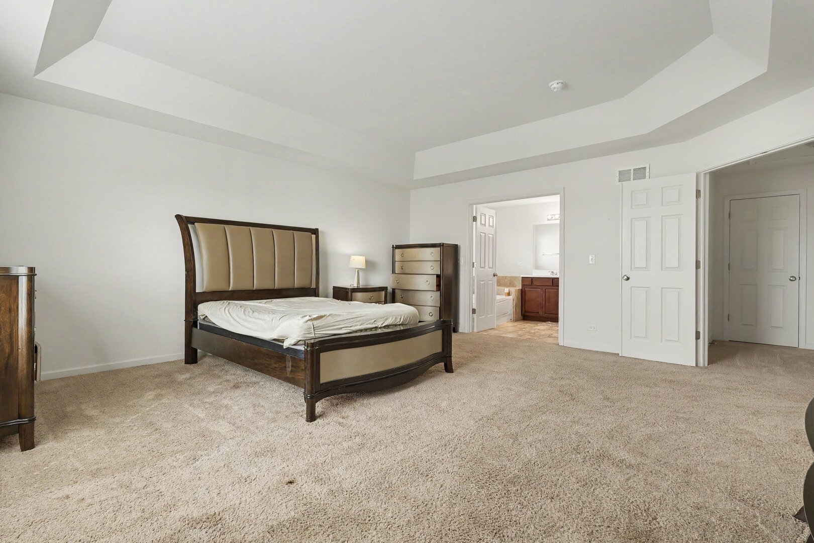3575 Fletcher Lane Property Photo 14