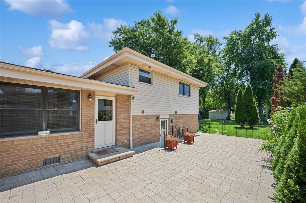 1746 Richfield Avenue Property Photo 15