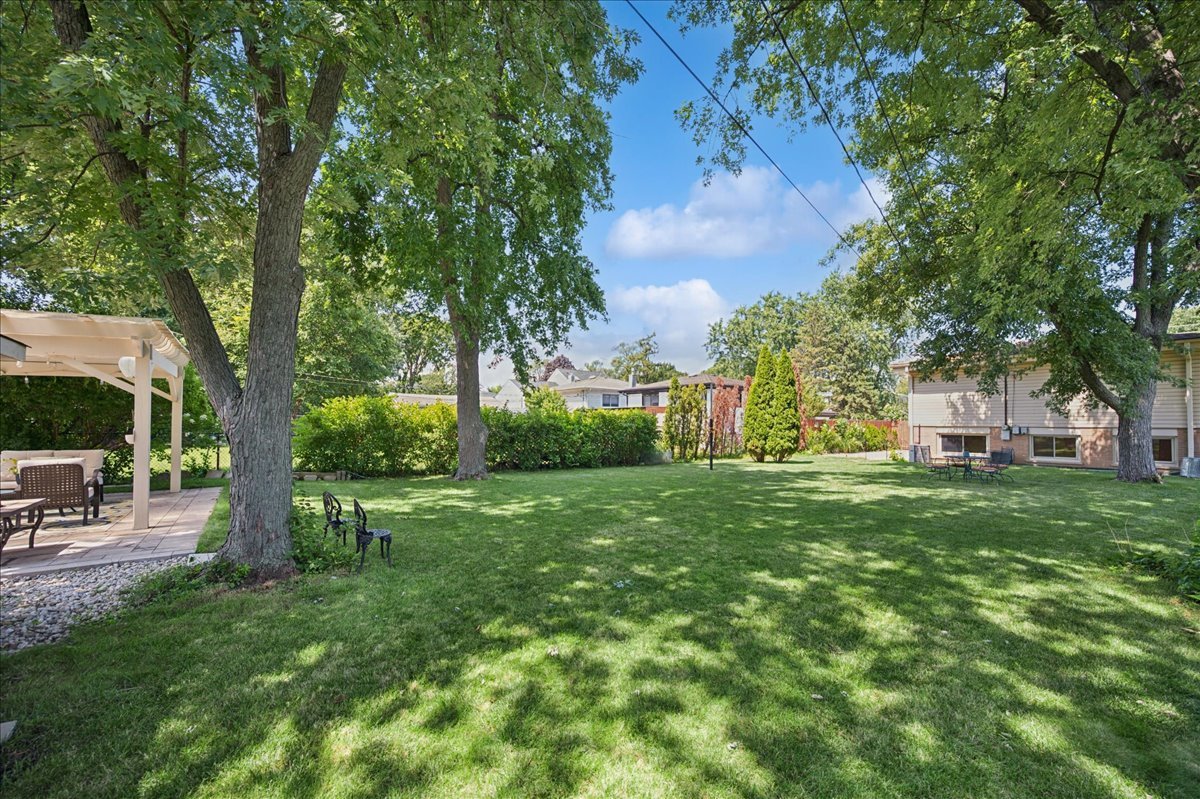 1746 Richfield Avenue Property Photo 17