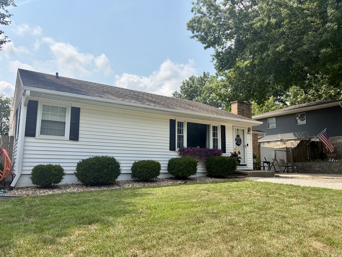 1922 Elmwood Drive Property Photo 1