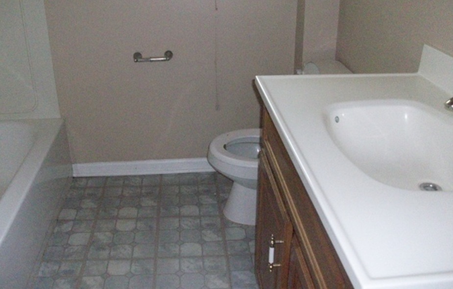 3800 Saint Paul Avenue Property Photo 26