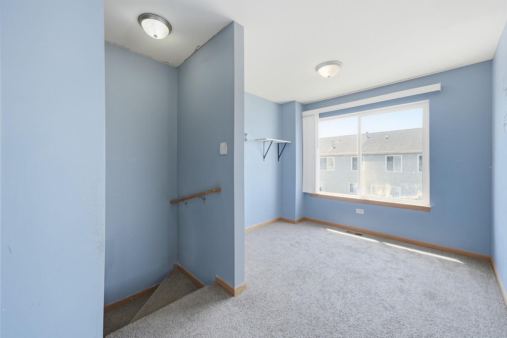531 Meadow Lily Drive Property Photo 9