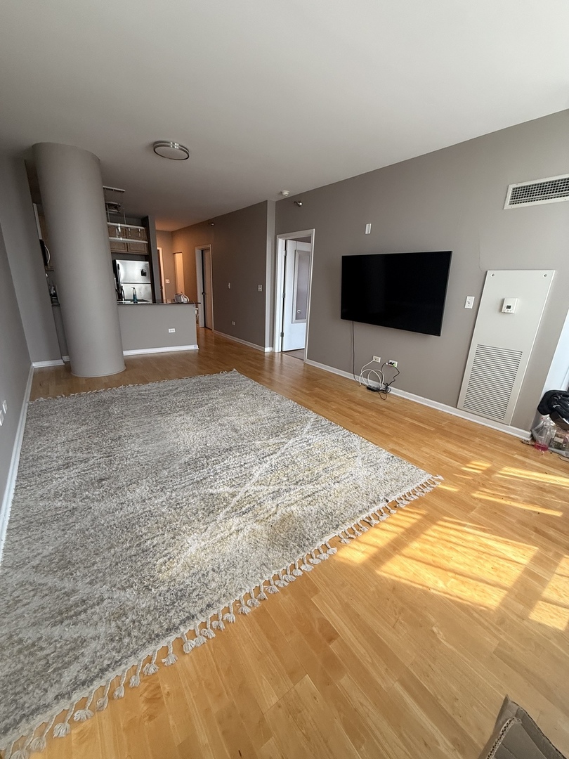 1255 S State Street 1614 Property Photo 5