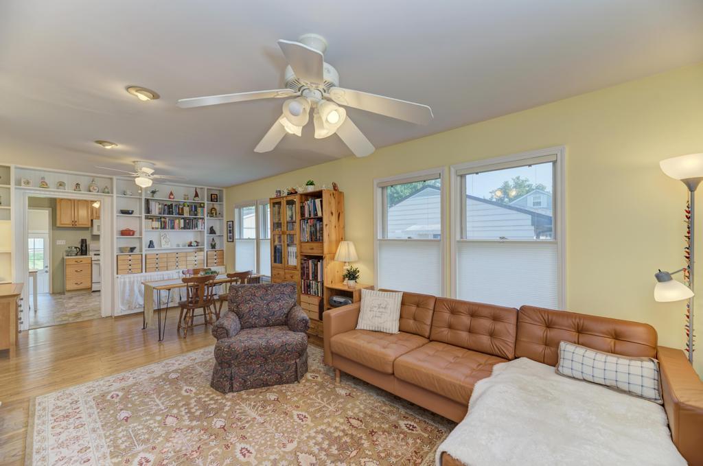 139 N Washington Street Property Photo 3