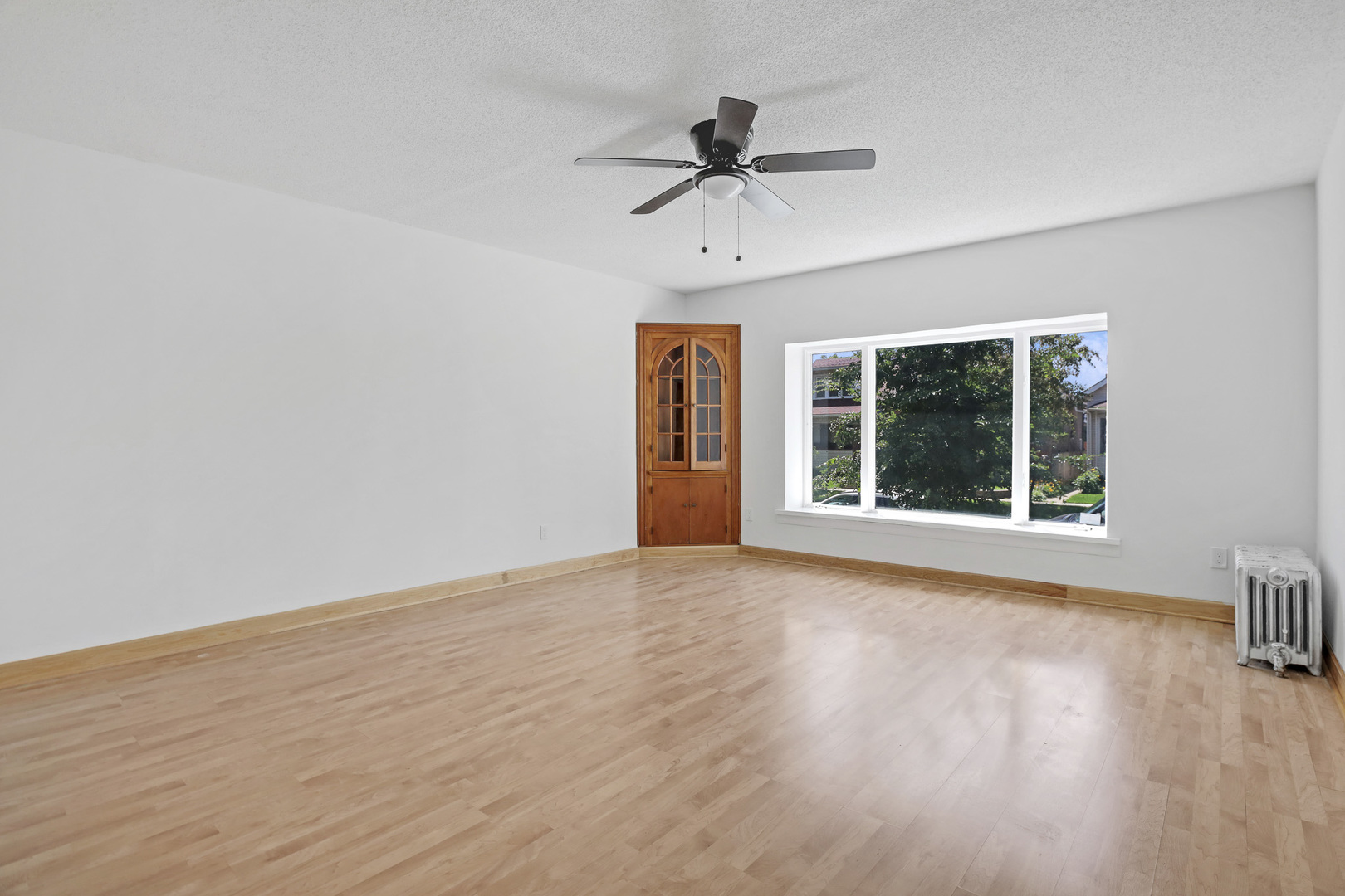 5441 S 74th Avenue Property Photo 16
