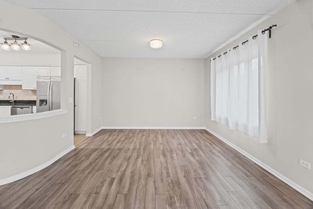 750 Pearson Street 208 Property Photo 9
