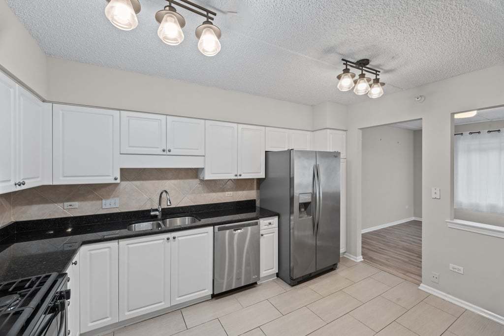 750 Pearson Street 208 Property Photo 12