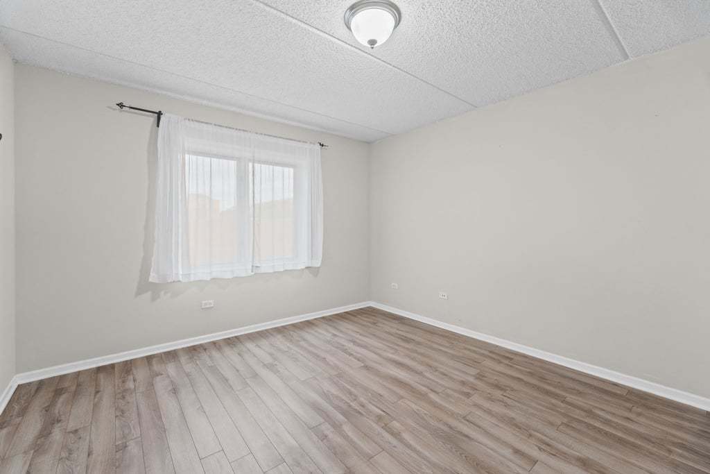 750 Pearson Street 208 Property Photo 16