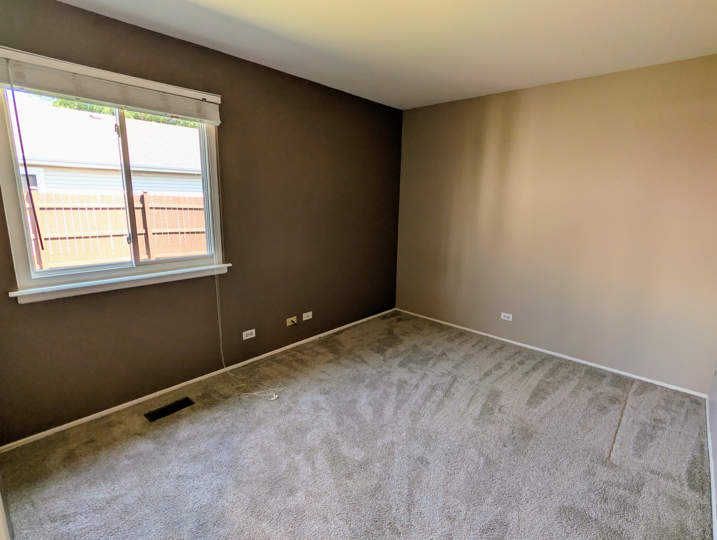 1 Oak Meadow Court Property Photo 11