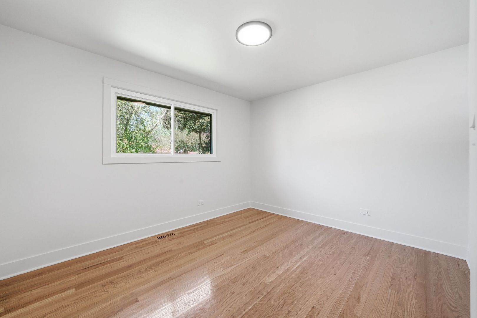 1801 N Iris Drive Property Photo 12