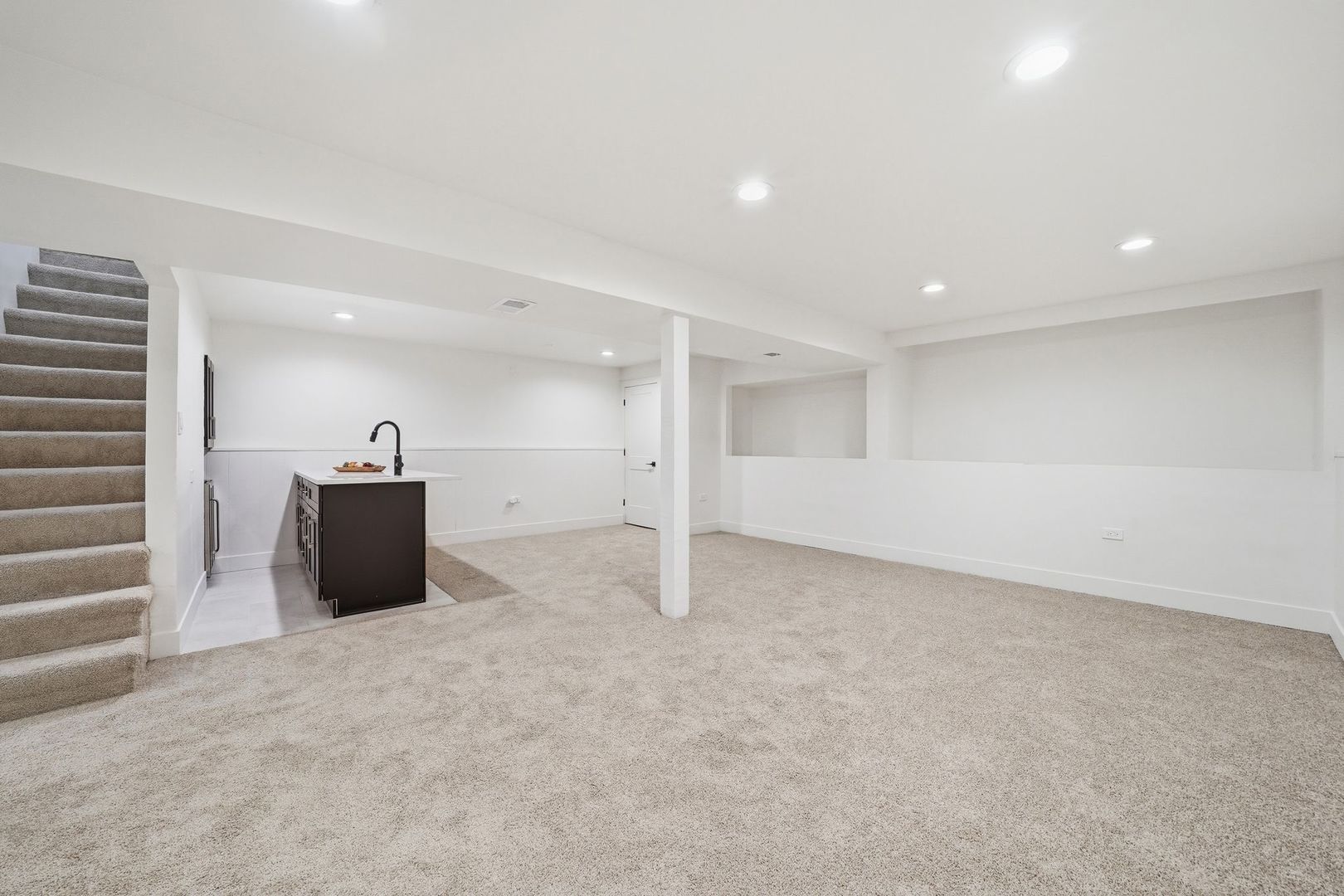 1801 N Iris Drive Property Photo 15