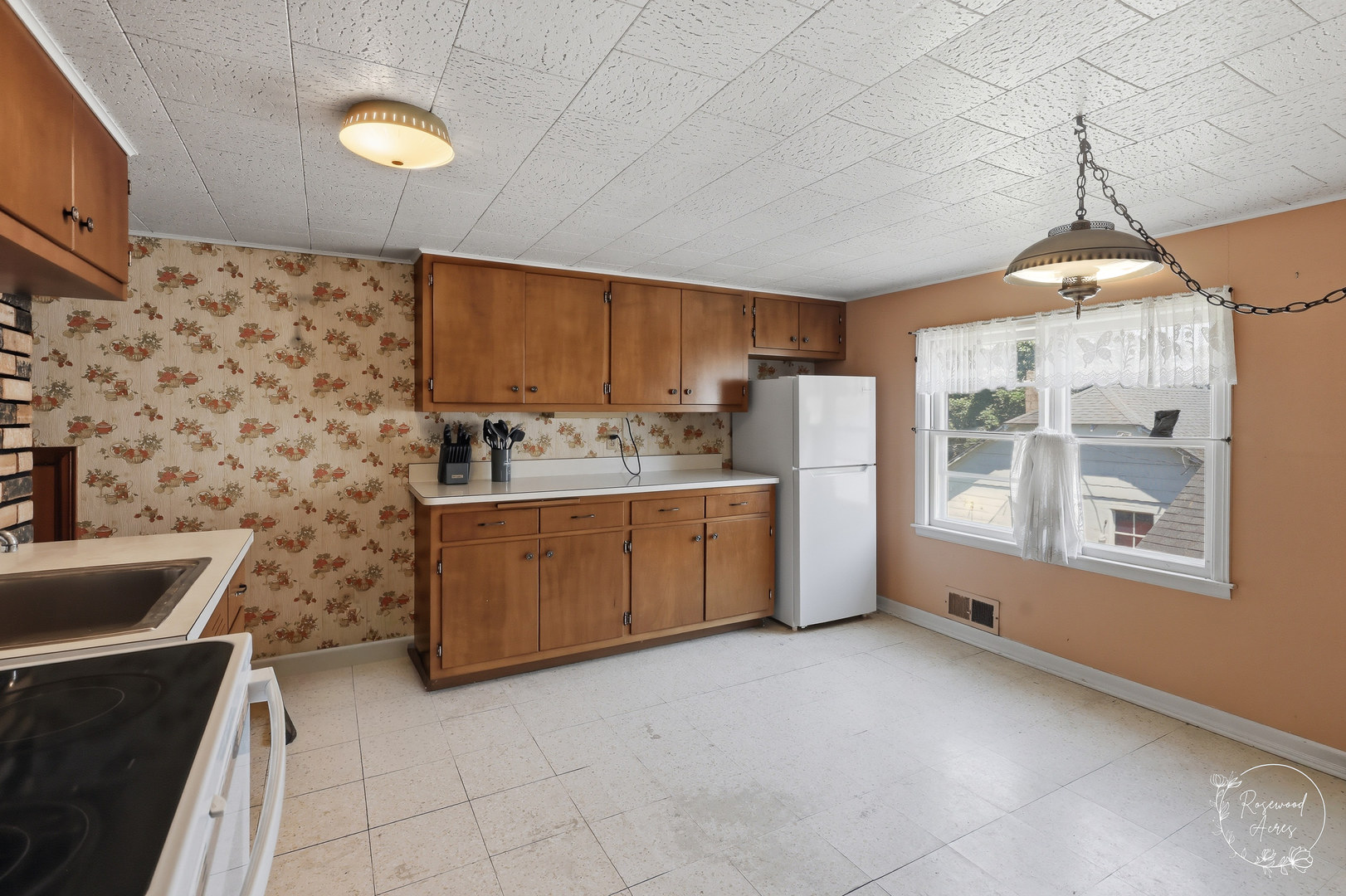 531 Penfield Street Property Photo 15