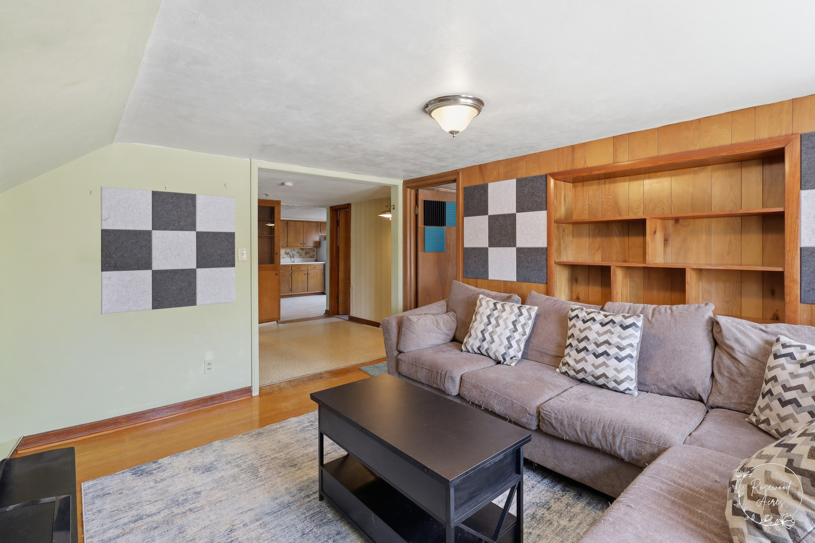 531 Penfield Street Property Photo 18