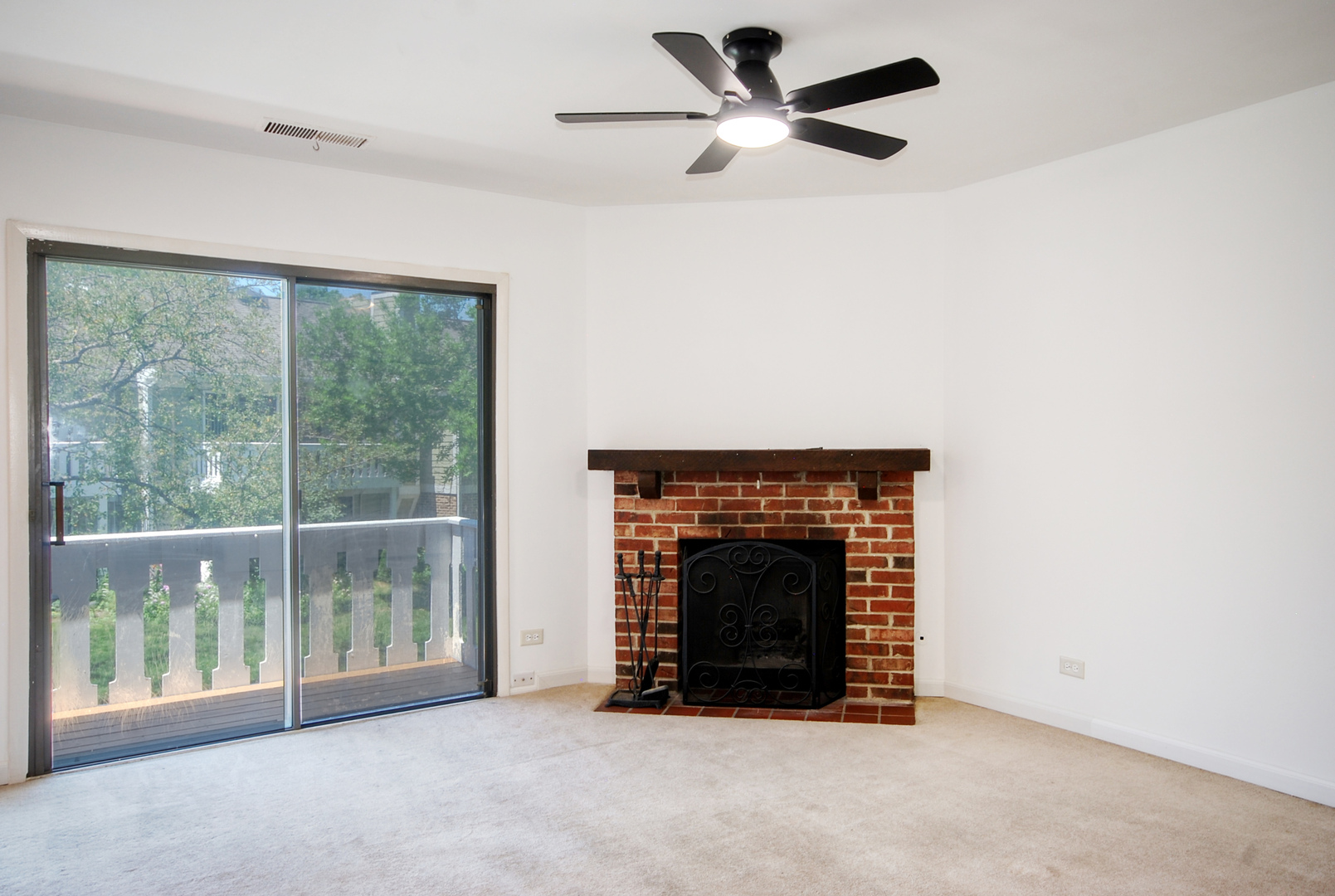 552 Greystone Lane C2 Property Photo 3