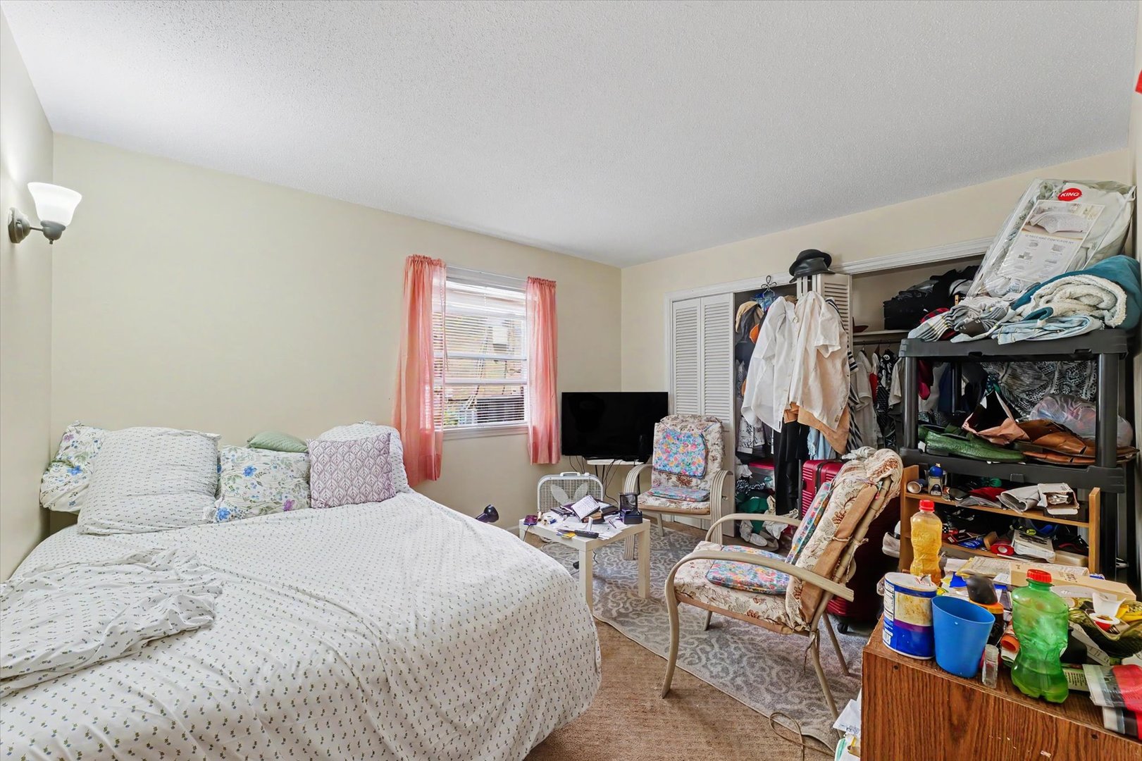 1002 E Harding Drive 101 Property Photo 15