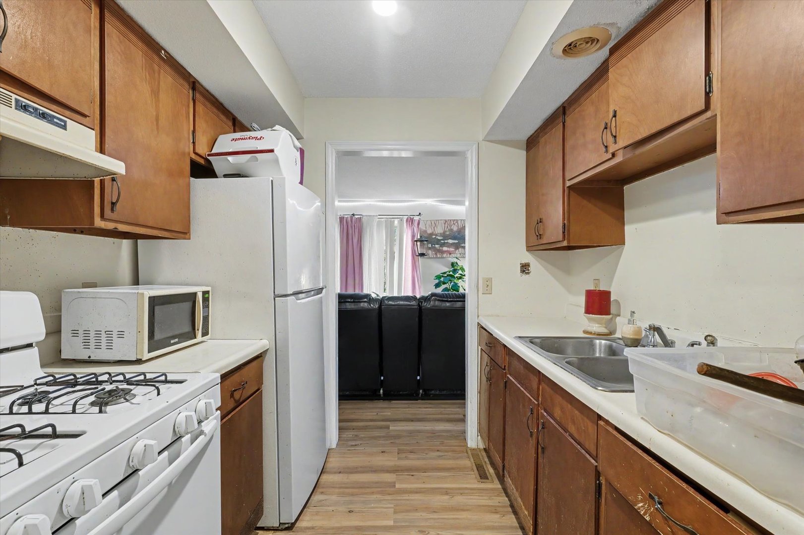 1002 E Harding Drive 101 Property Photo 21