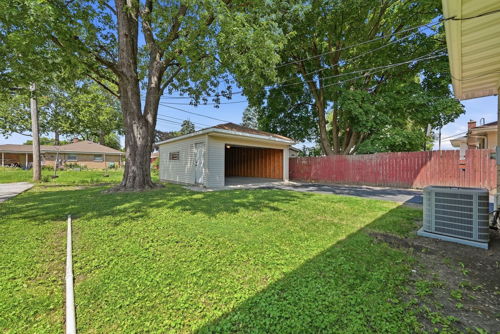 532 Clayton Road Property Photo 6