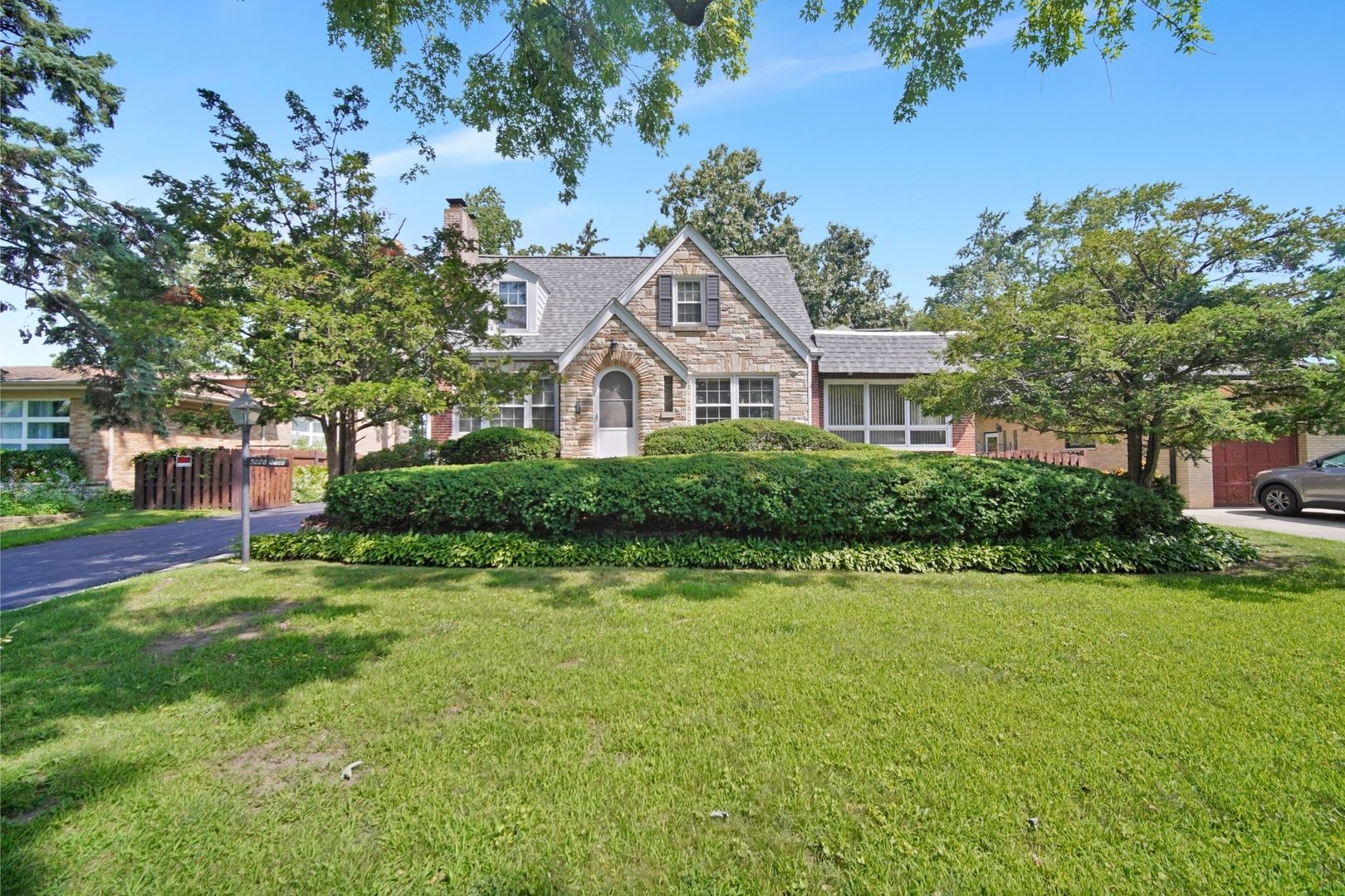 5228 Cass Street Property Photo 5
