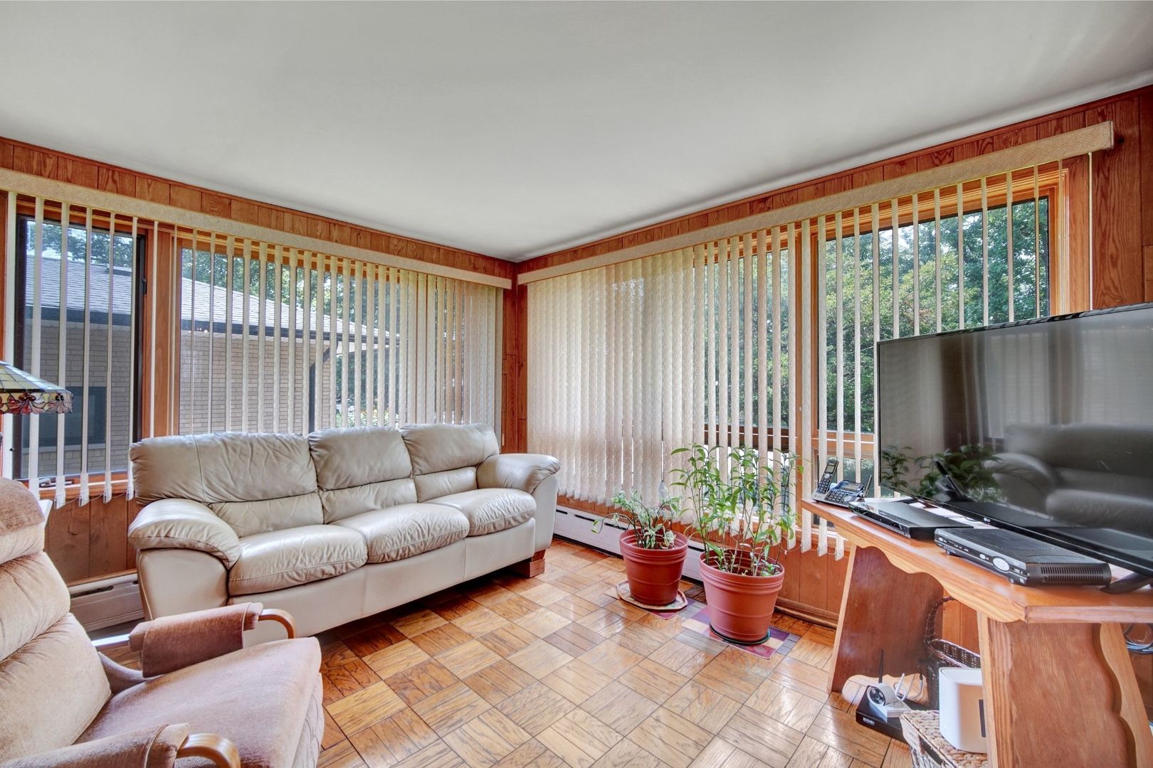 5228 Cass Street Property Photo 13