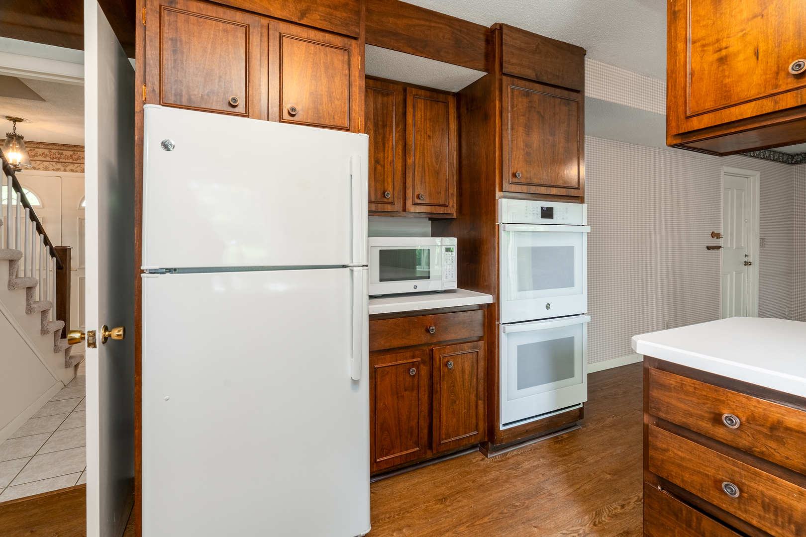 107 N Lark Lane Property Photo 14