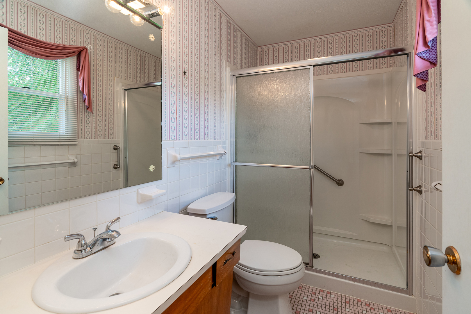 107 N Lark Lane Property Photo 22