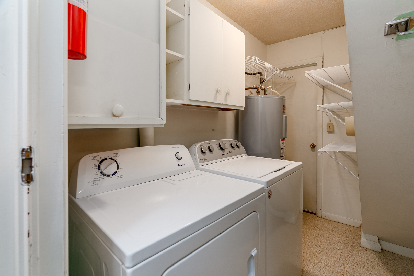 107 N Lark Lane Property Photo 31
