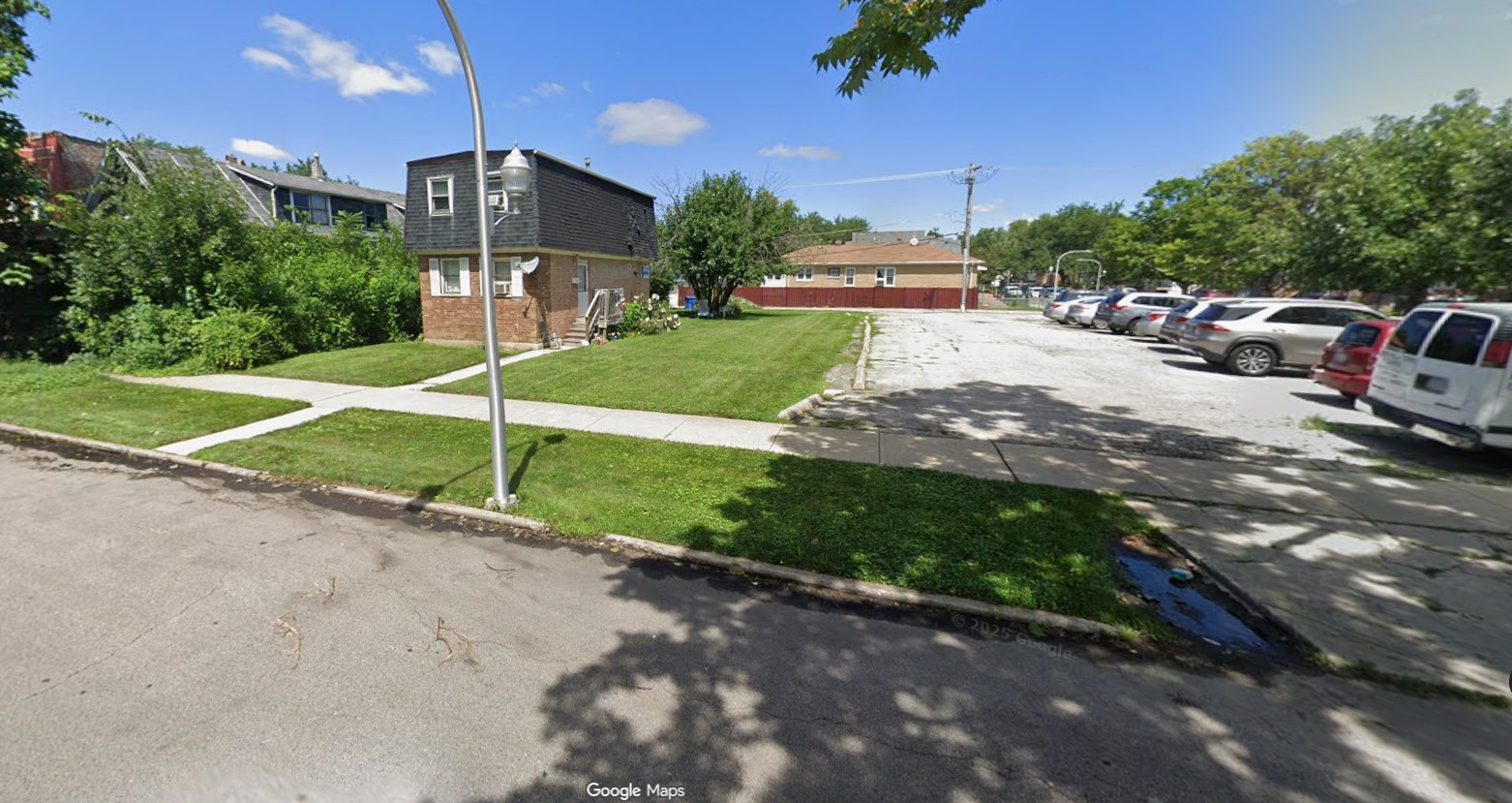 1404 W 61st Street Property Photo 1