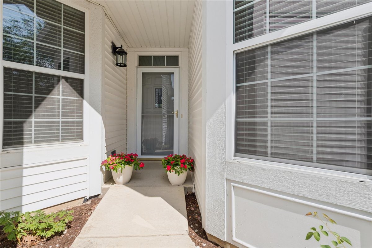 350 Woodhill Drive Property Photo 2