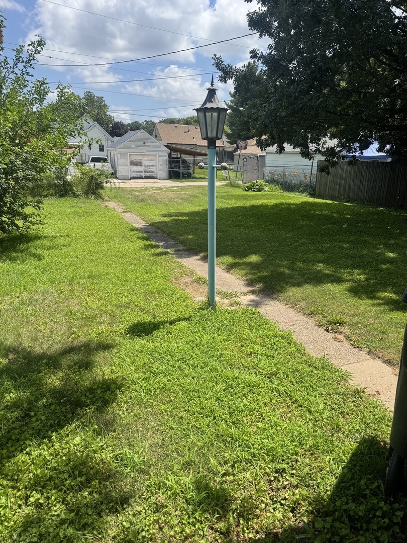 414 49th Street Property Photo 4