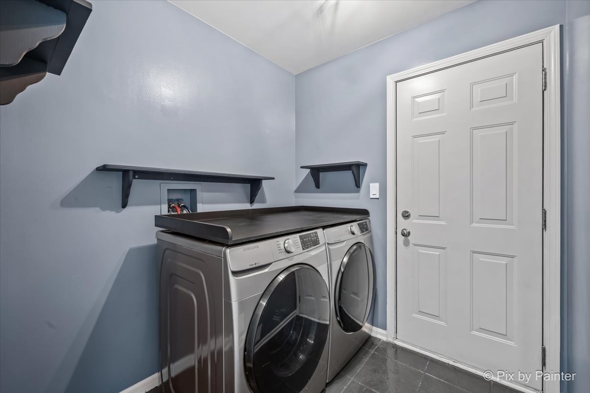 1601 Newgate Court Property Photo 8
